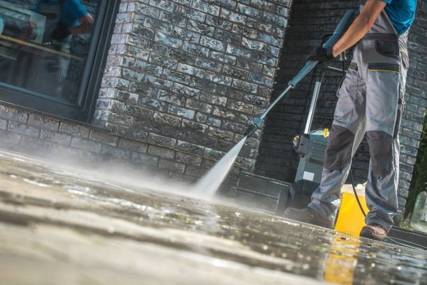 Best Pool Deck Cleaning  in Edgewood, FL